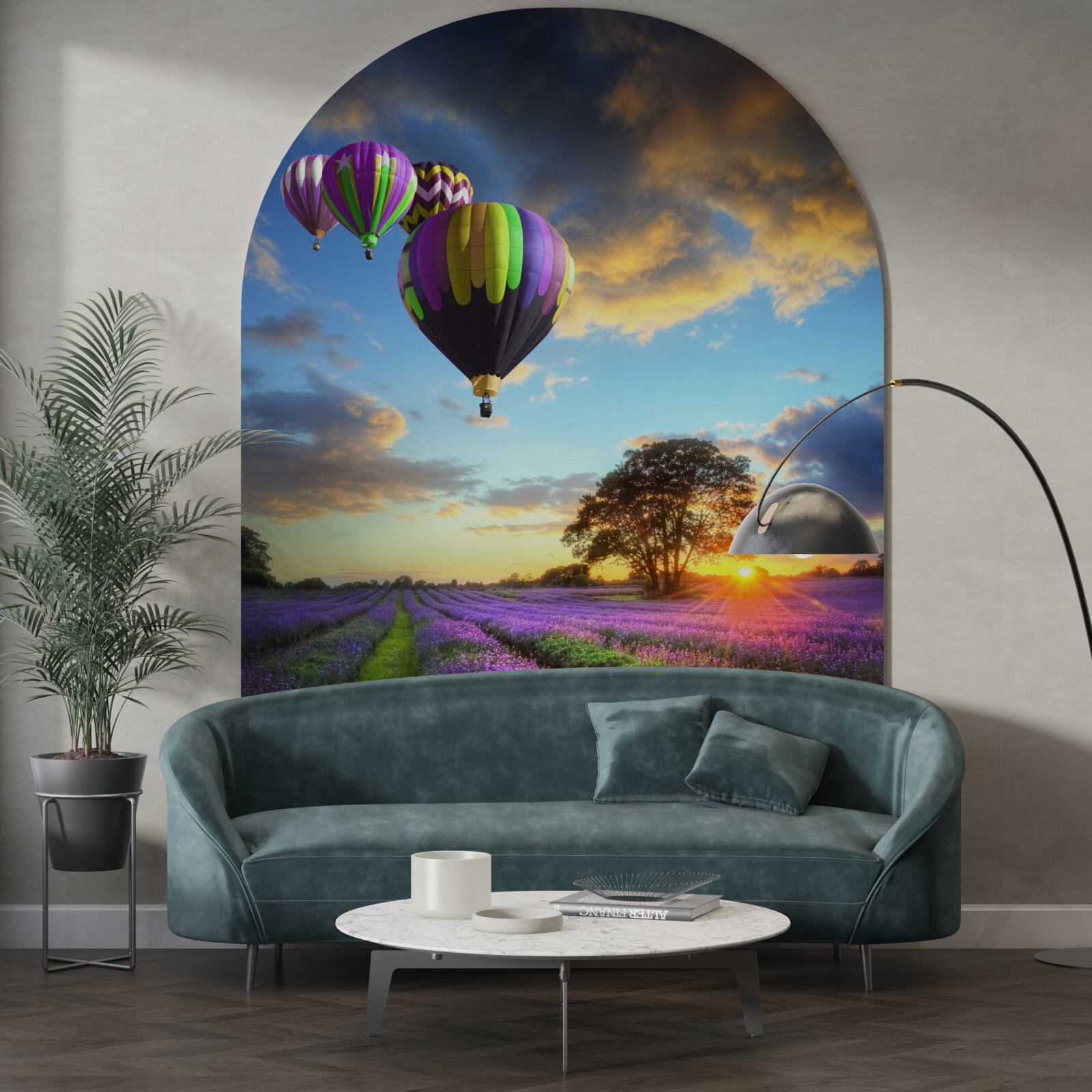Fototapeta jasny balon na ogrzane powietrze unoszący się nad polem lawendy