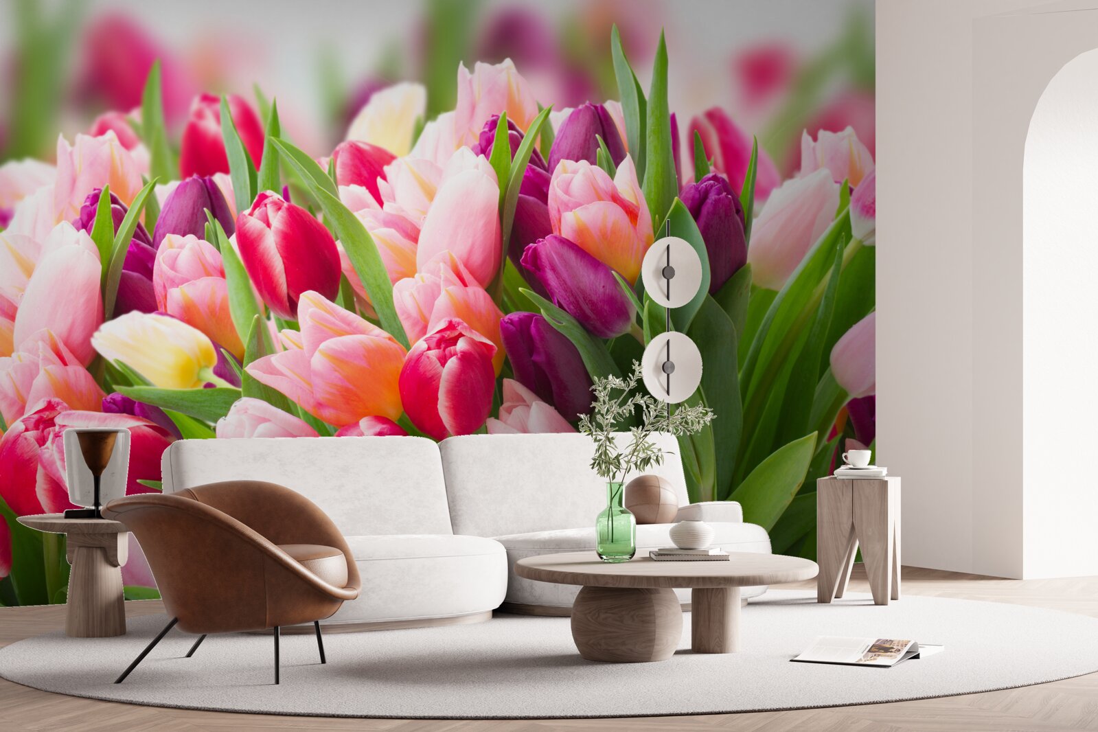 Fototapeta jasne wiosenne tulipany z zielonymi liśćmi