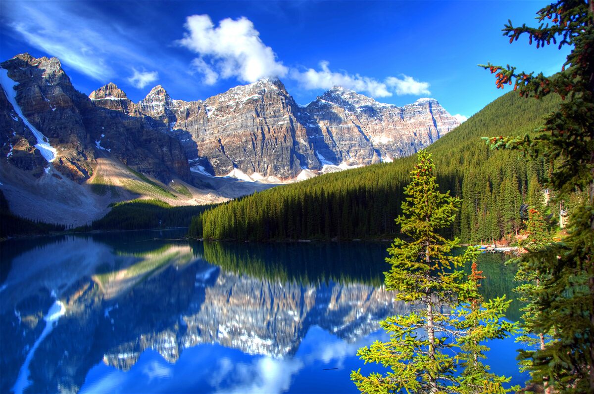 Fototapeta jezioro louise, położone w banff